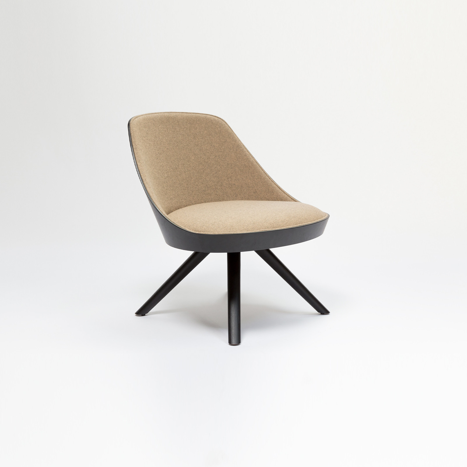 KAIAK LOUNGE CHAIR