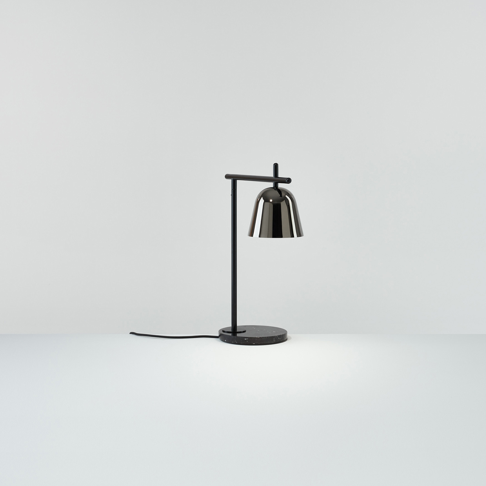 LIGHTOREAD TABLE LAMP