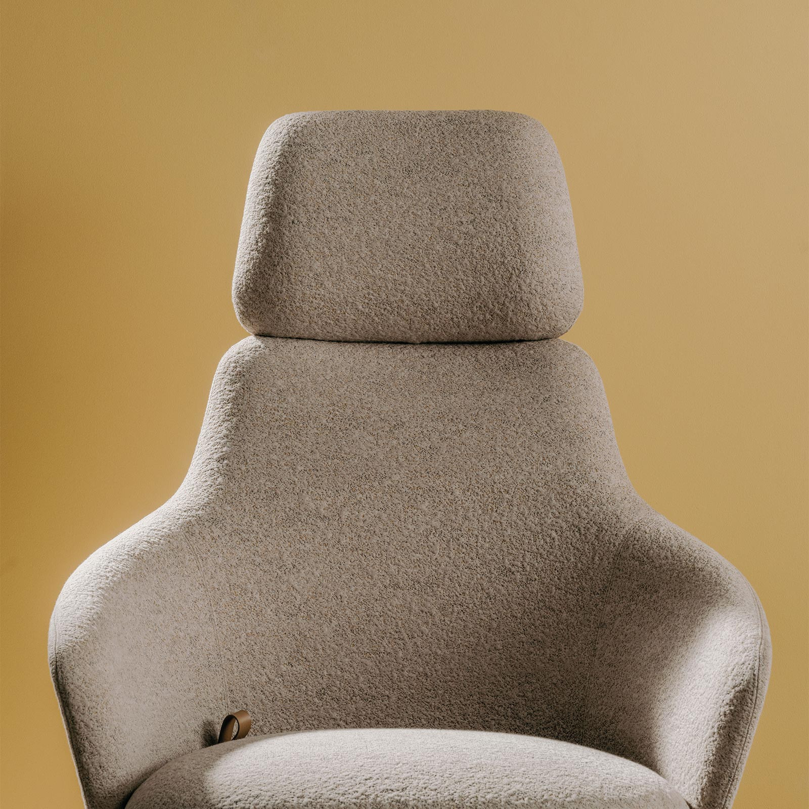 CALMA LOUNGE CHAIR