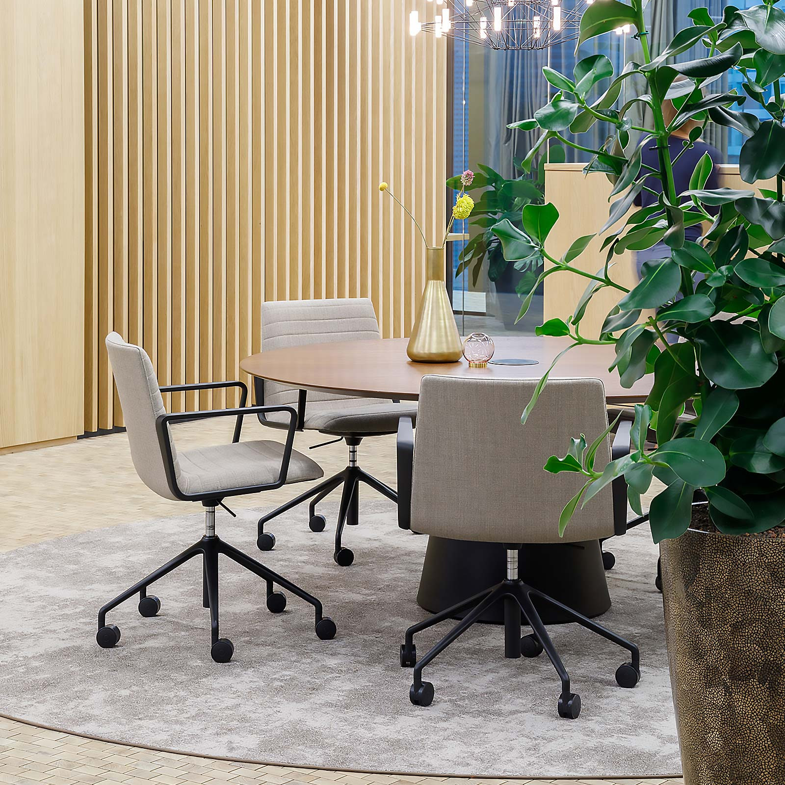 FLEX EXECUTIVE CHAIR