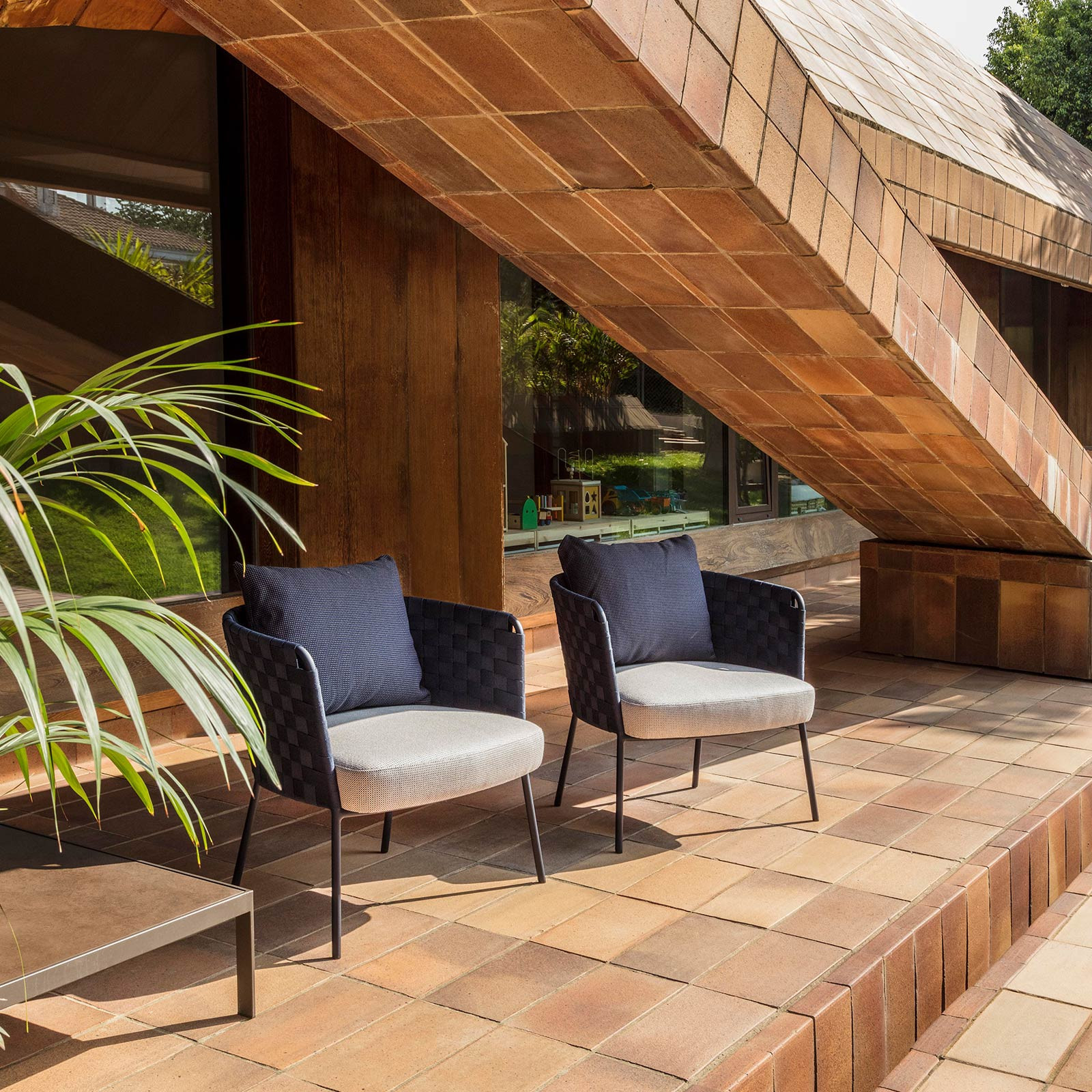 MARINA OUTDOOR LOUNGE CHAIR