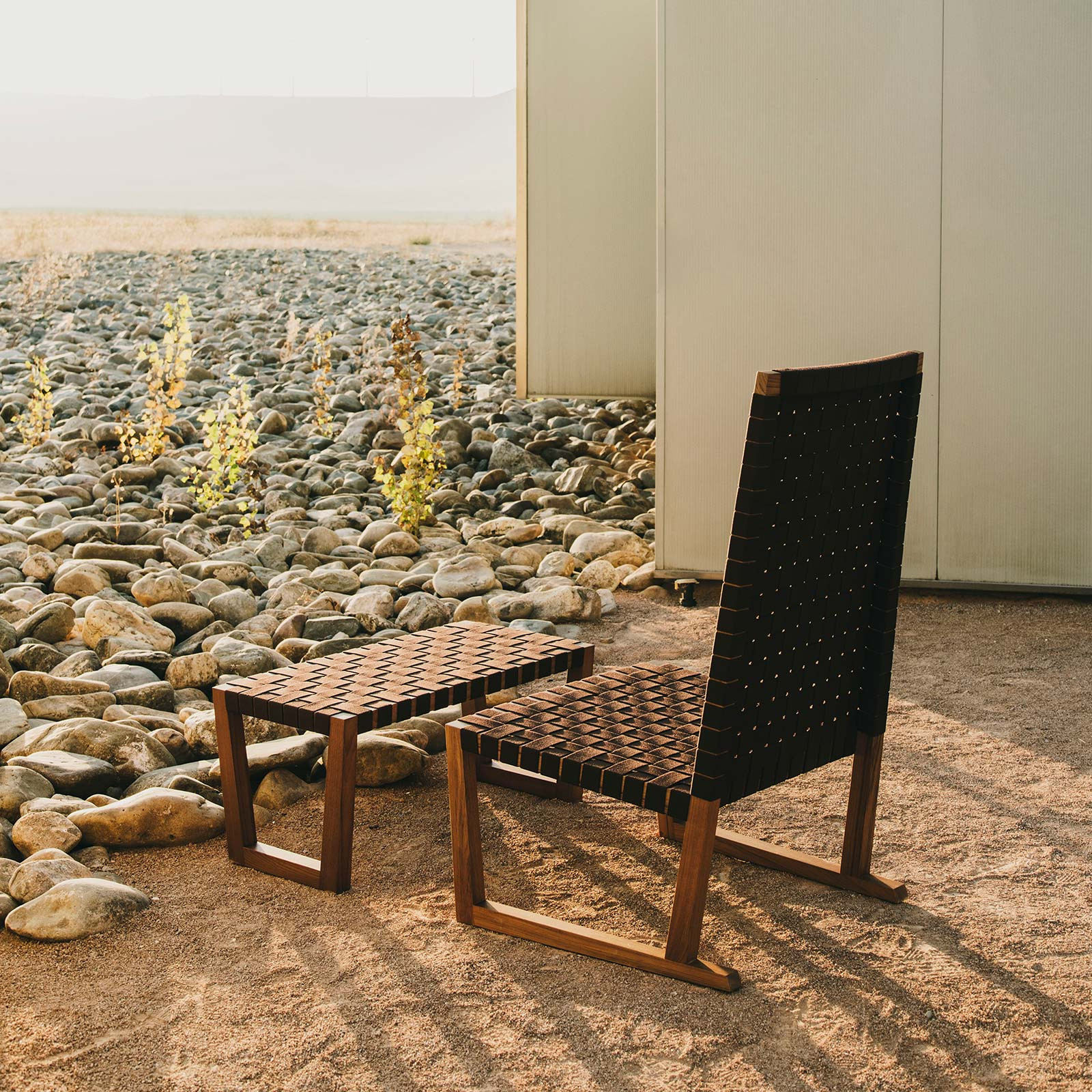 SERENA OUTDOOR LOUNGE CHAIR