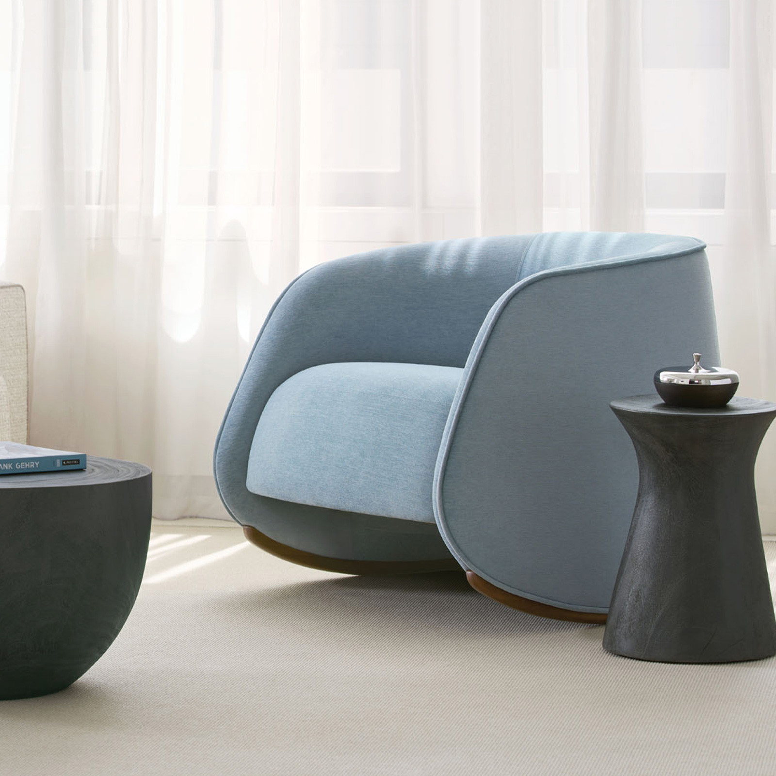 ABRA ROCKING LOUNGE CHAIR