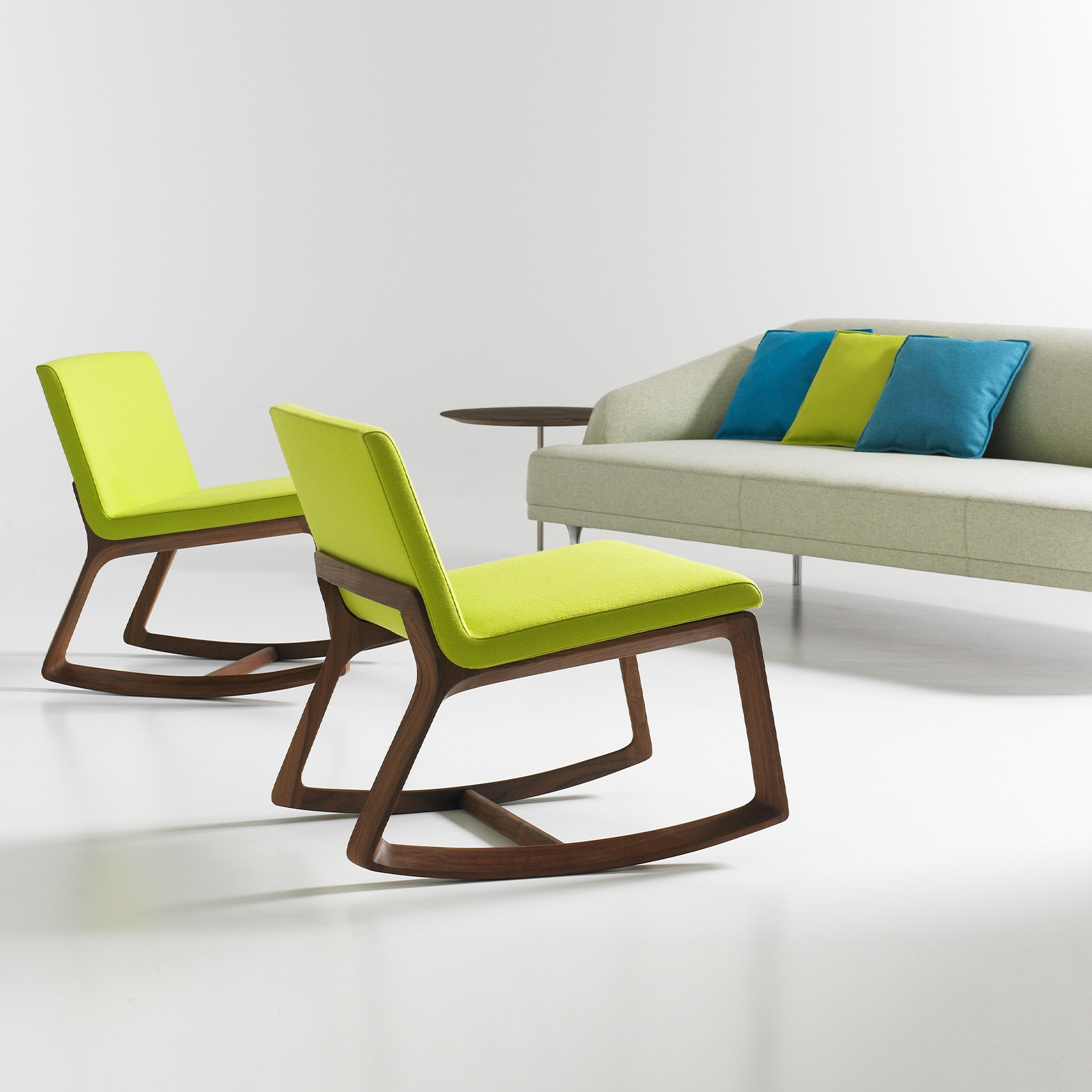 REMIX LOUNGE CHAIR