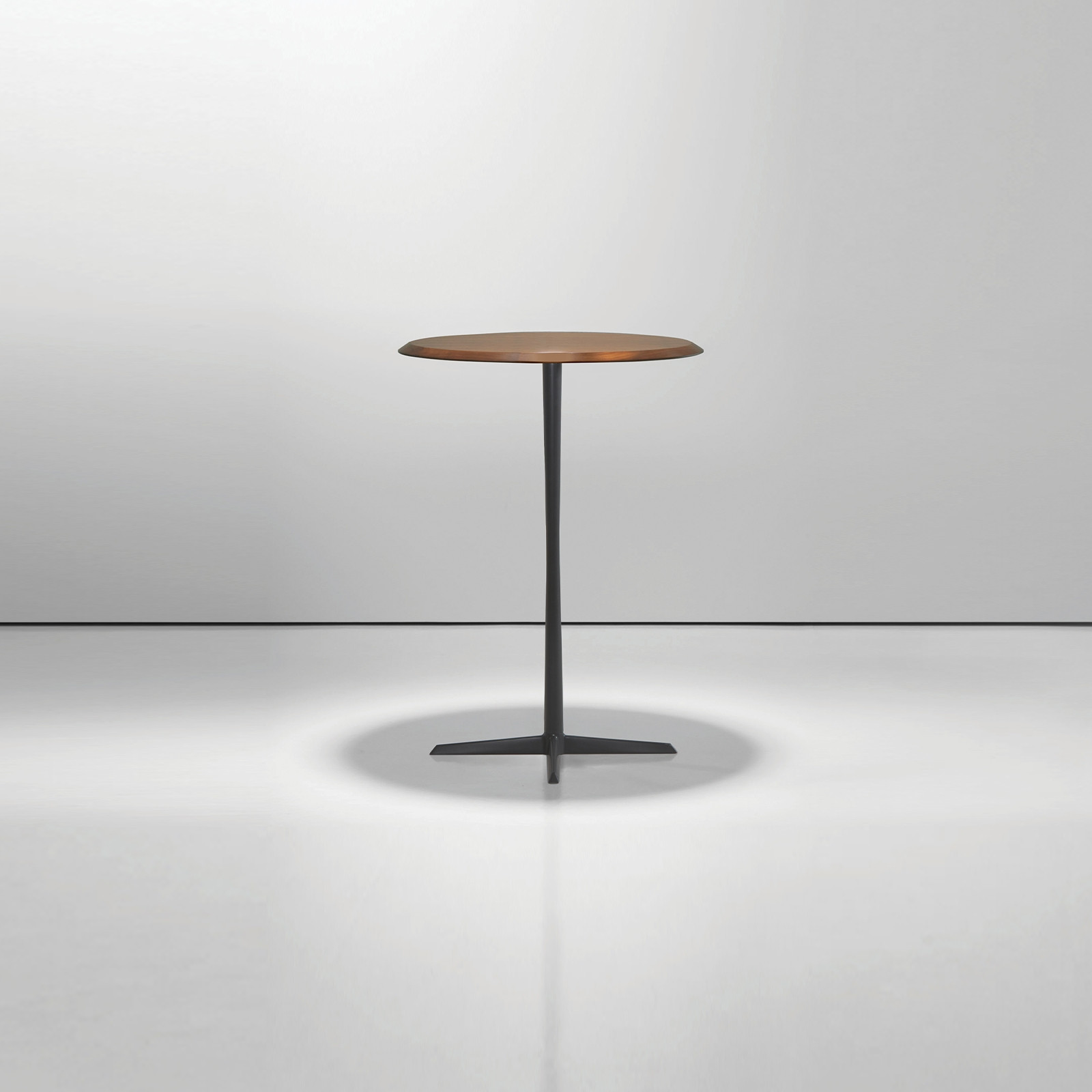 VUE BAR TABLE