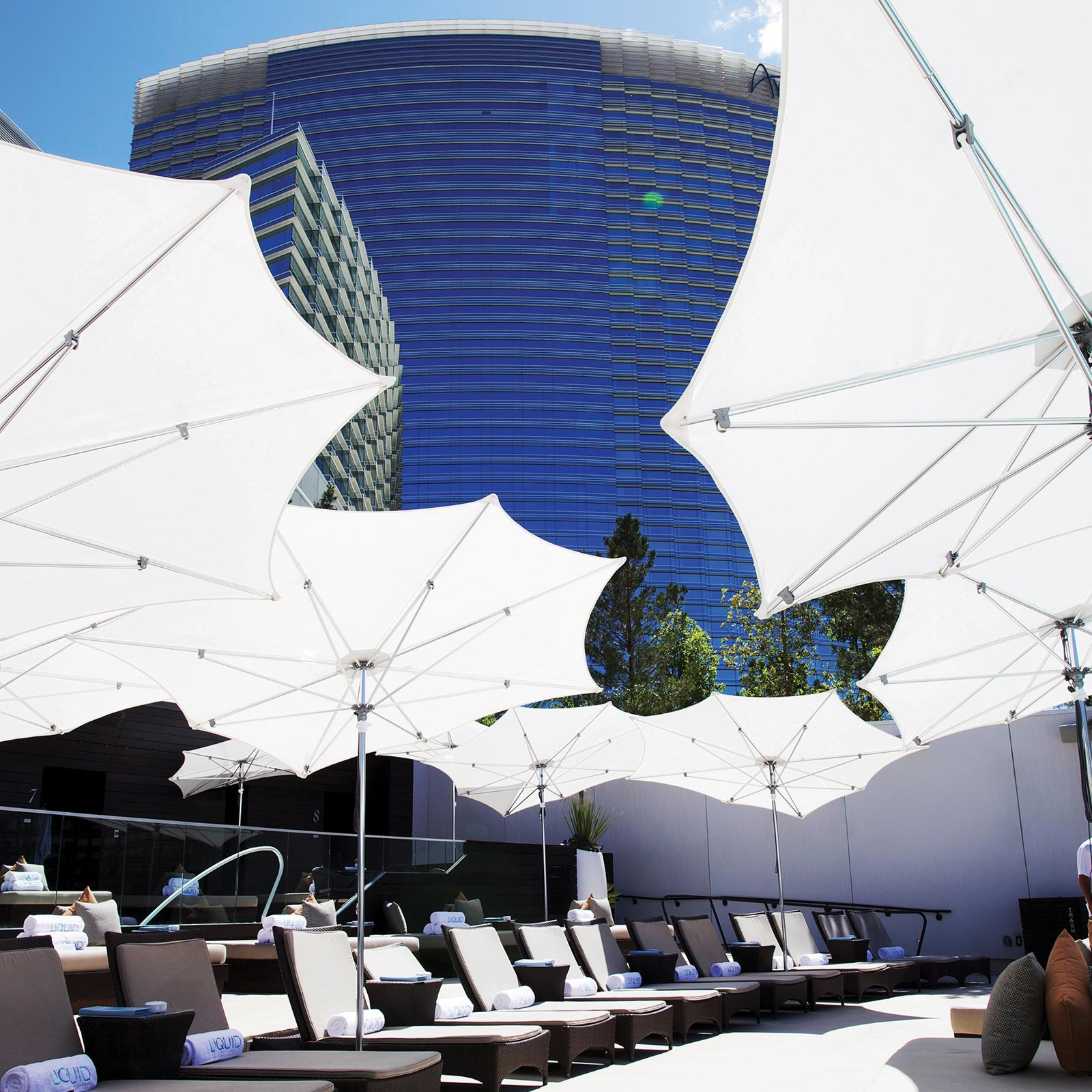 OCEAN MASTER M1 - RAZOR UMBRELLA