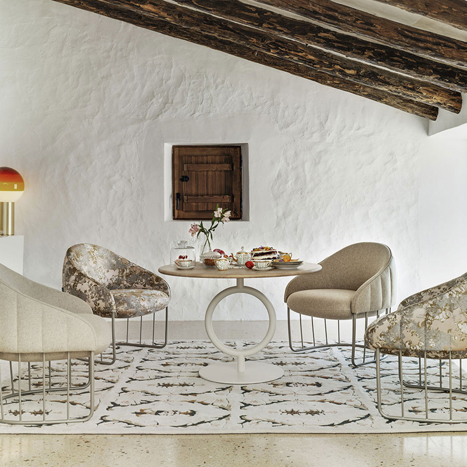 TONELLA LOUNGE CHAIR