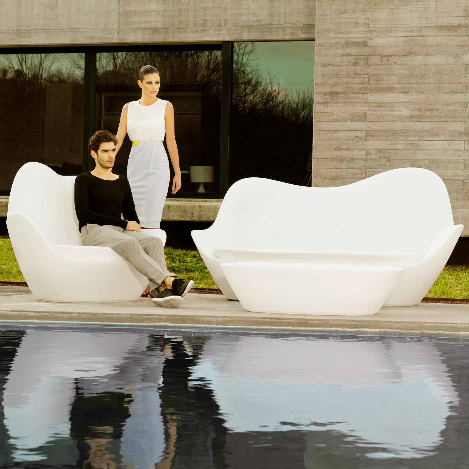 SABINAS COFFEE TABLE