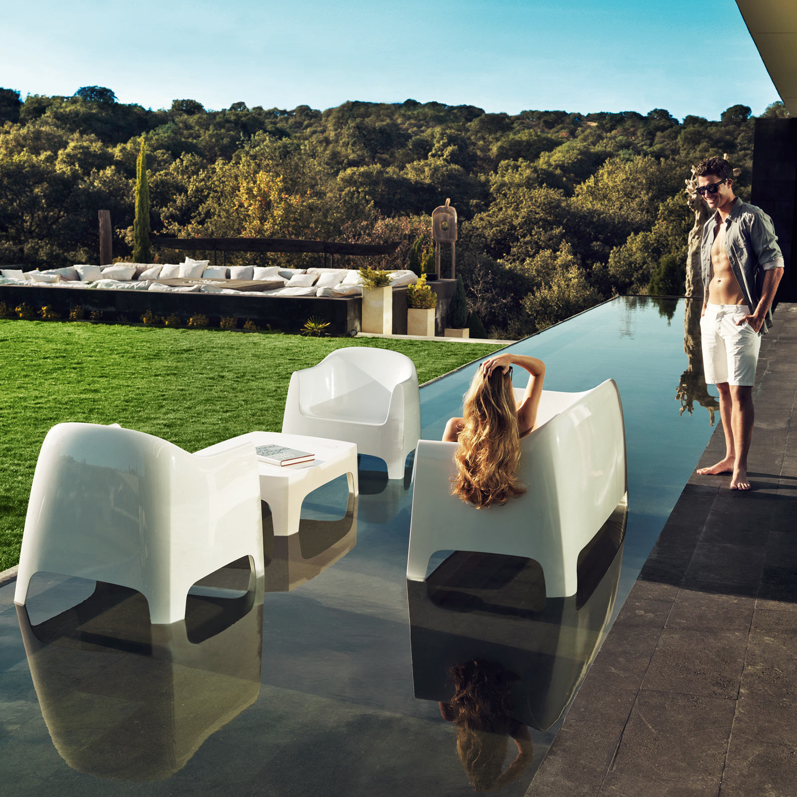 SOLID OCCASIONAL TABLE