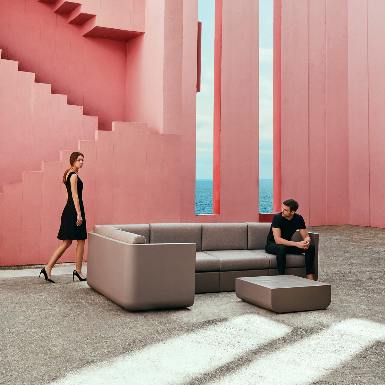 ULM OCCASIONAL TABLE