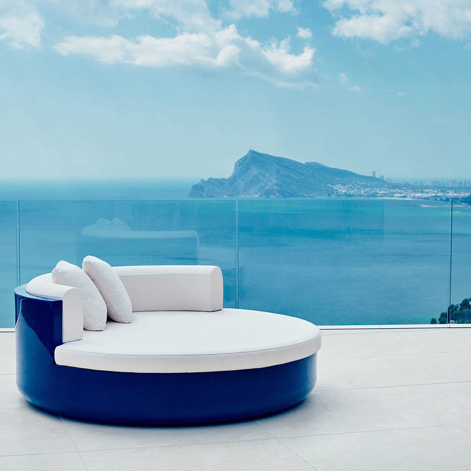 ULM DAYBED - FIXED BACKREST