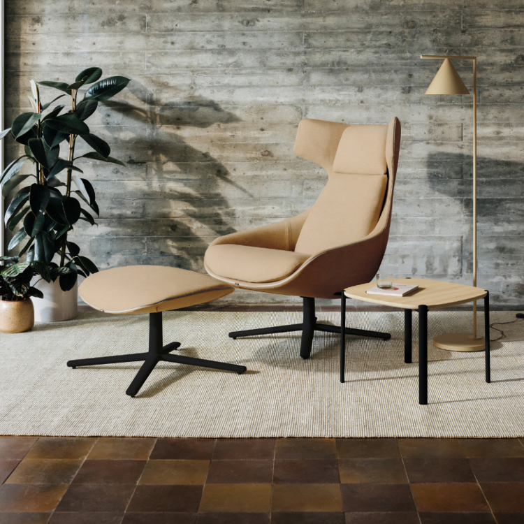 KUA LOUNGE CHAIR