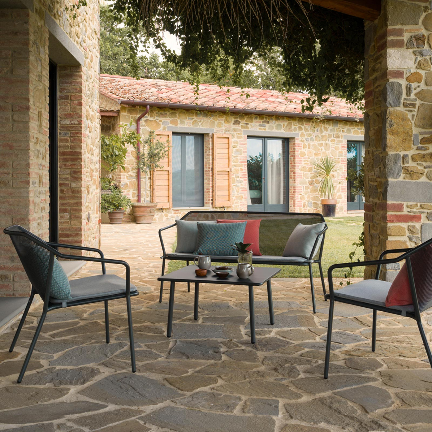 EMU DARWIN LOUNGE CHAIR - KE-ZU FURNITURE AUSTRALIA