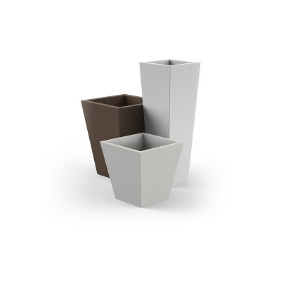 STUDIO PLANTER - CONO CUADRADO