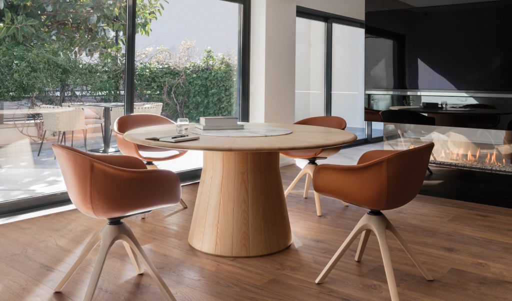 KE-ZU Andreu World Reverse Wood Table