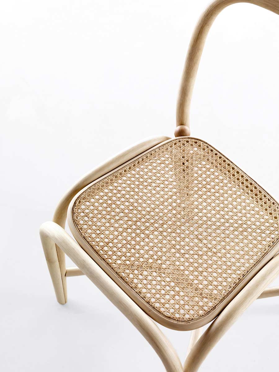 KE-ZU_EXPORMIM_ OSCAR_TUSQUETS_BLANCA_FONTAL(6)