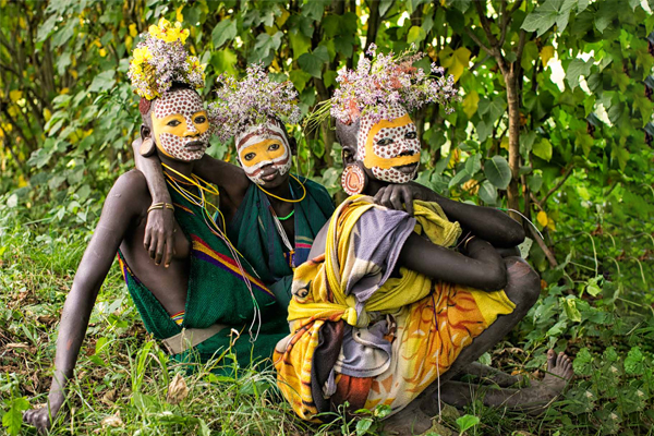 Vanishing Surma Tribe: photography by Nadine Saacks - KE-ZU Blog